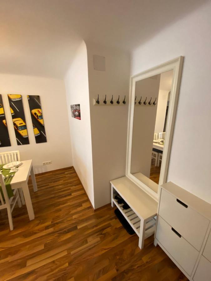 Belvedere Cosy Suite Виена Екстериор снимка